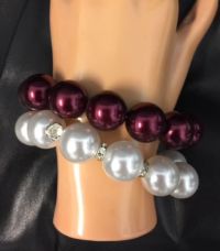 2 Pack Large Pearl Bracelets